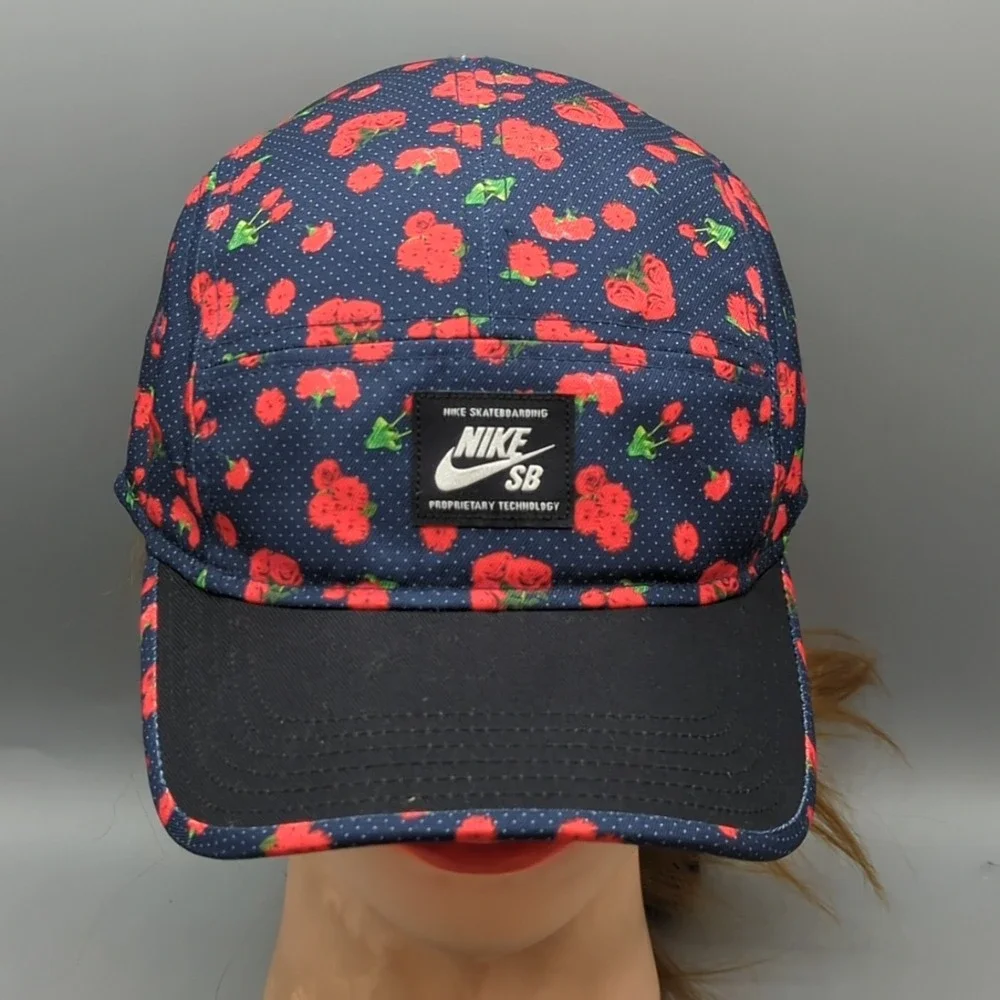 Nike SB 5 Panel Hat Cap OSFM Skateboarding Roses Floral Strapback All Over Print